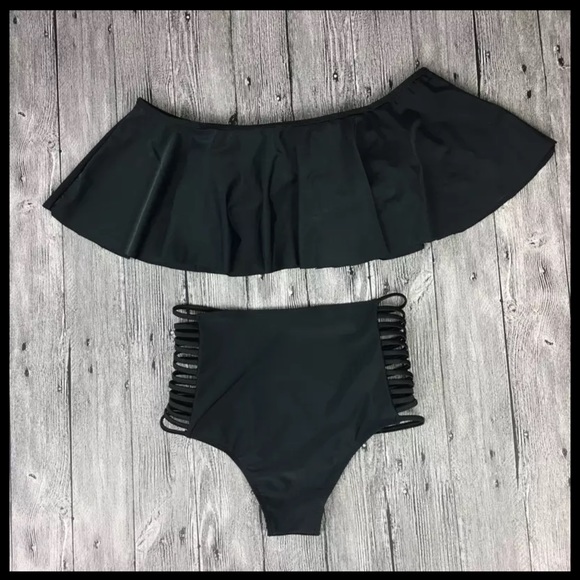 Marilyn Ruffle Bikini TOP ONLY - Picture 8 of 13